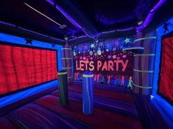 IMG 3415 1757497602 Black Light Glow Party